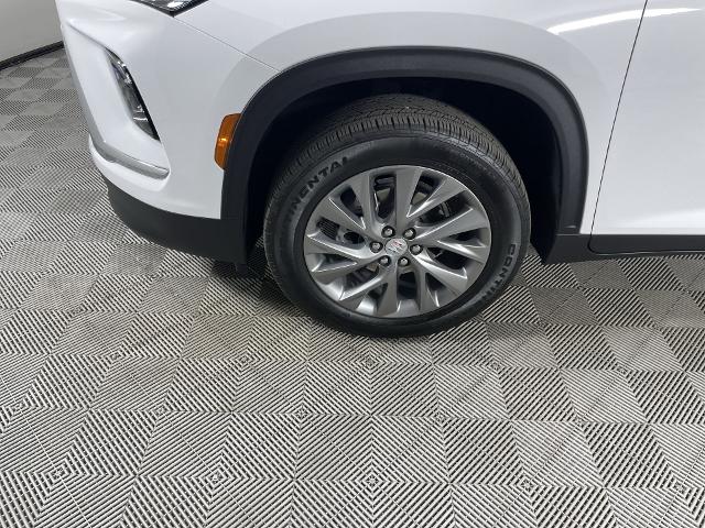 2025 Buick Enclave Vehicle Photo in GILBERT, AZ 85297-0402