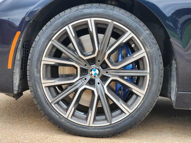 2022 BMW 750i xDrive Vehicle Photo in PLANO, TX 75024