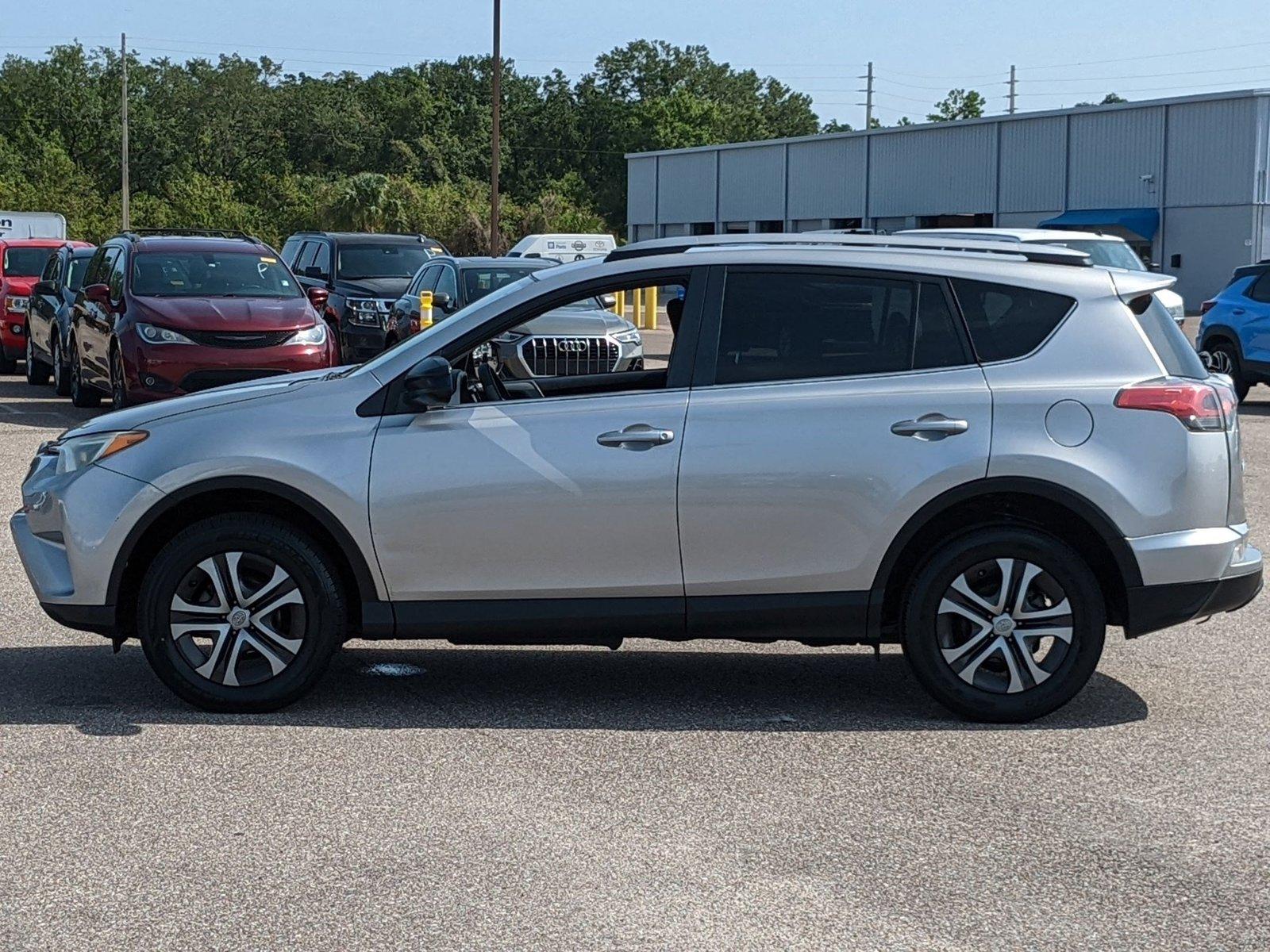 2017 Toyota RAV4 Vehicle Photo in ORLANDO, FL 32808-7998