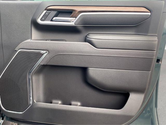 2025 Chevrolet Silverado 2500 HD Vehicle Photo in BEAUFORT, SC 29906-4218