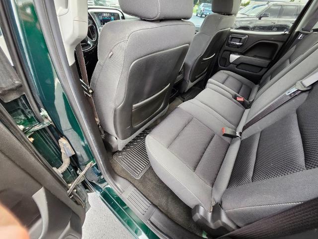 2015 Chevrolet Silverado 1500 Vehicle Photo in GREEN BAY, WI 54304-5303