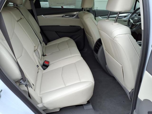 2025 Cadillac XT5 Vehicle Photo in Tampa, FL 33612