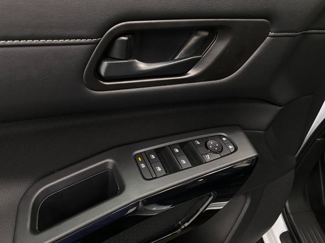 2025 Nissan Pathfinder Vehicle Photo in Appleton, WI 54913