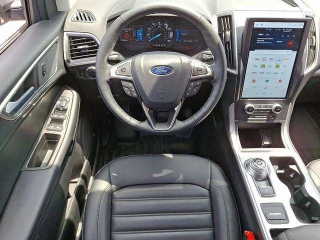 2024 Ford Edge Vehicle Photo in DANBURY, CT 06810-5034