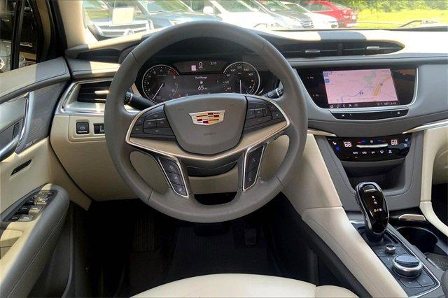 2022 Cadillac XT5 Vehicle Photo in KANSAS CITY, MO 64114-4545