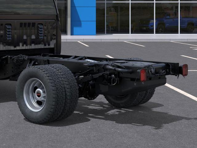 2025 GMC Sierra 3500 HD Chassis Cab Vehicle Photo in EMPORIA, VA 23847-1235