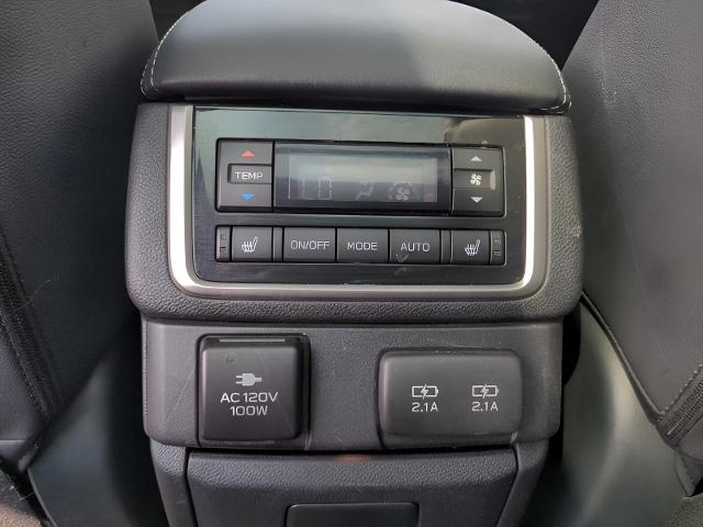 2022 Subaru Ascent Vehicle Photo in Green Bay, WI 54304
