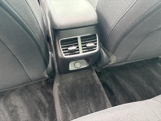 2022 Hyundai SONATA Vehicle Photo in Peoria, IL 61615
