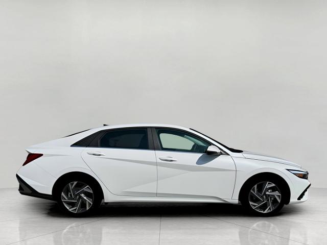 2025 Hyundai ELANTRA Hybrid Vehicle Photo in Green Bay, WI 54304