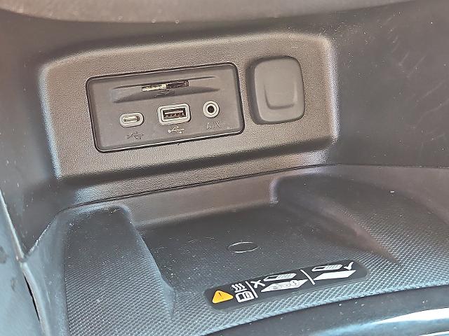 2022 Chevrolet Equinox Vehicle Photo in TREVOSE, PA 19053-4984