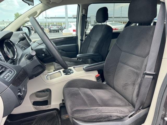 2015 Dodge Grand Caravan Vehicle Photo in GREEN BAY, WI 54304-5303