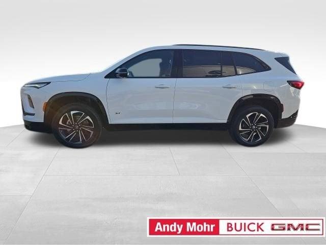 2025 Buick Enclave Vehicle Photo in Fishers, IN 46038