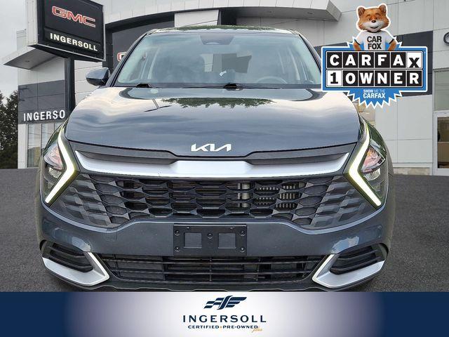 2023 Kia Sportage Hybrid Vehicle Photo in WATERTOWN, CT 06795-3318