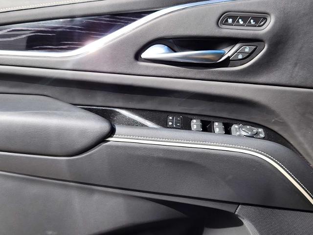 2023 Cadillac Escalade Vehicle Photo in DENTON, TX 76210-9321