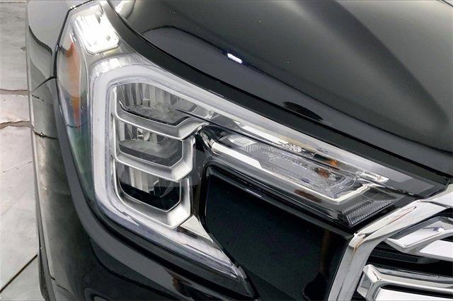 2024 GMC Terrain Vehicle Photo in INDEPENDENCE, MO 64055-1314