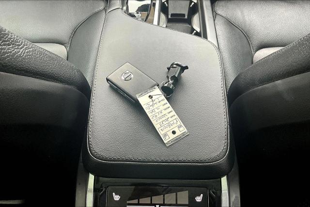 2023 Volvo XC90 Vehicle Photo in Houston, TX 77007