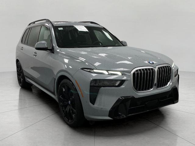 2025 BMW X7 xDrive40i Vehicle Photo in Appleton, WI 54913