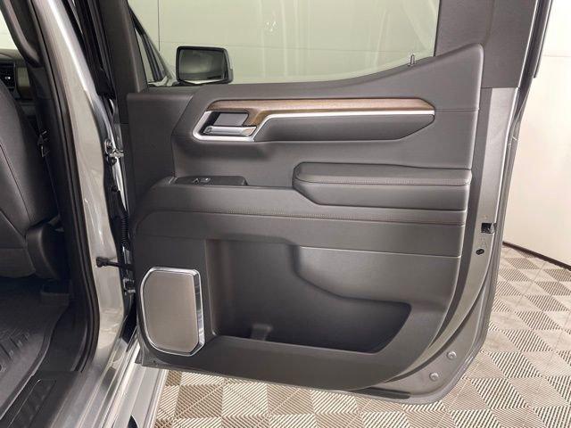 2025 Chevrolet Silverado 1500 Vehicle Photo in PHOENIX, AZ 85014-3381
