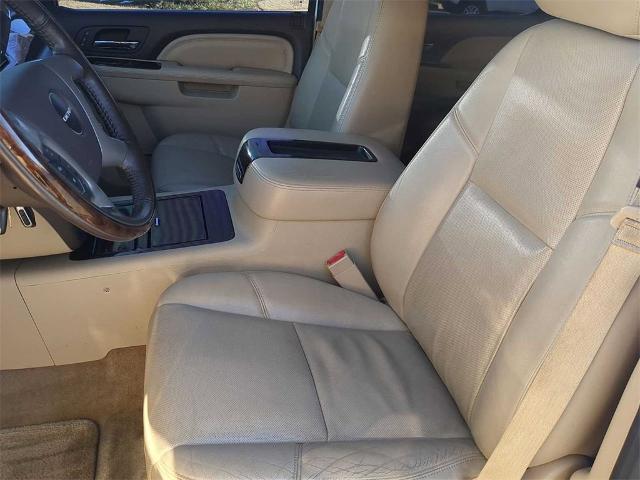 2013 GMC Yukon Vehicle Photo in BARTLETT, TN 38133-4101