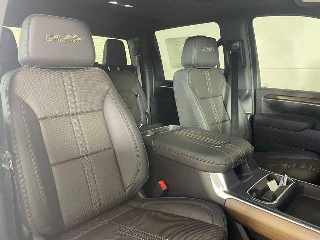 2025 Chevrolet Silverado 3500 HD Vehicle Photo in PHOENIX, AZ 85014-3381