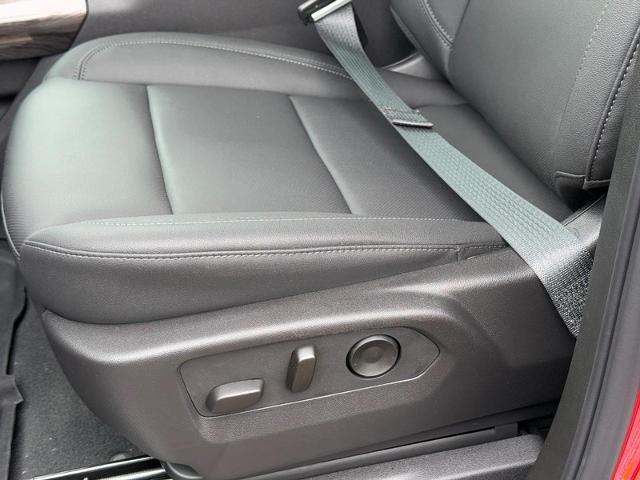 2025 Chevrolet Silverado 1500 Vehicle Photo in COLUMBIA, MO 65203-3903