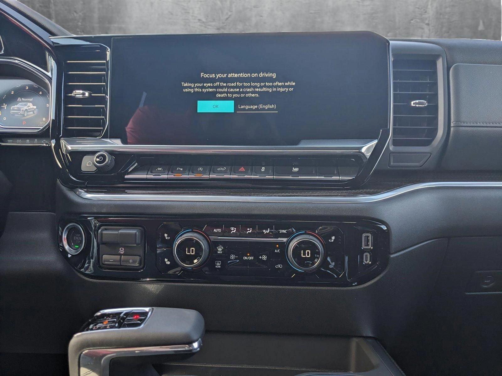 2025 Chevrolet Silverado 1500 Vehicle Photo in MIAMI, FL 33172-3015