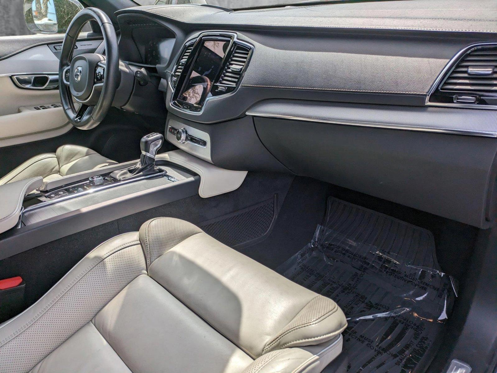 2021 Volvo XC90 Vehicle Photo in Jacksonville, FL 32244