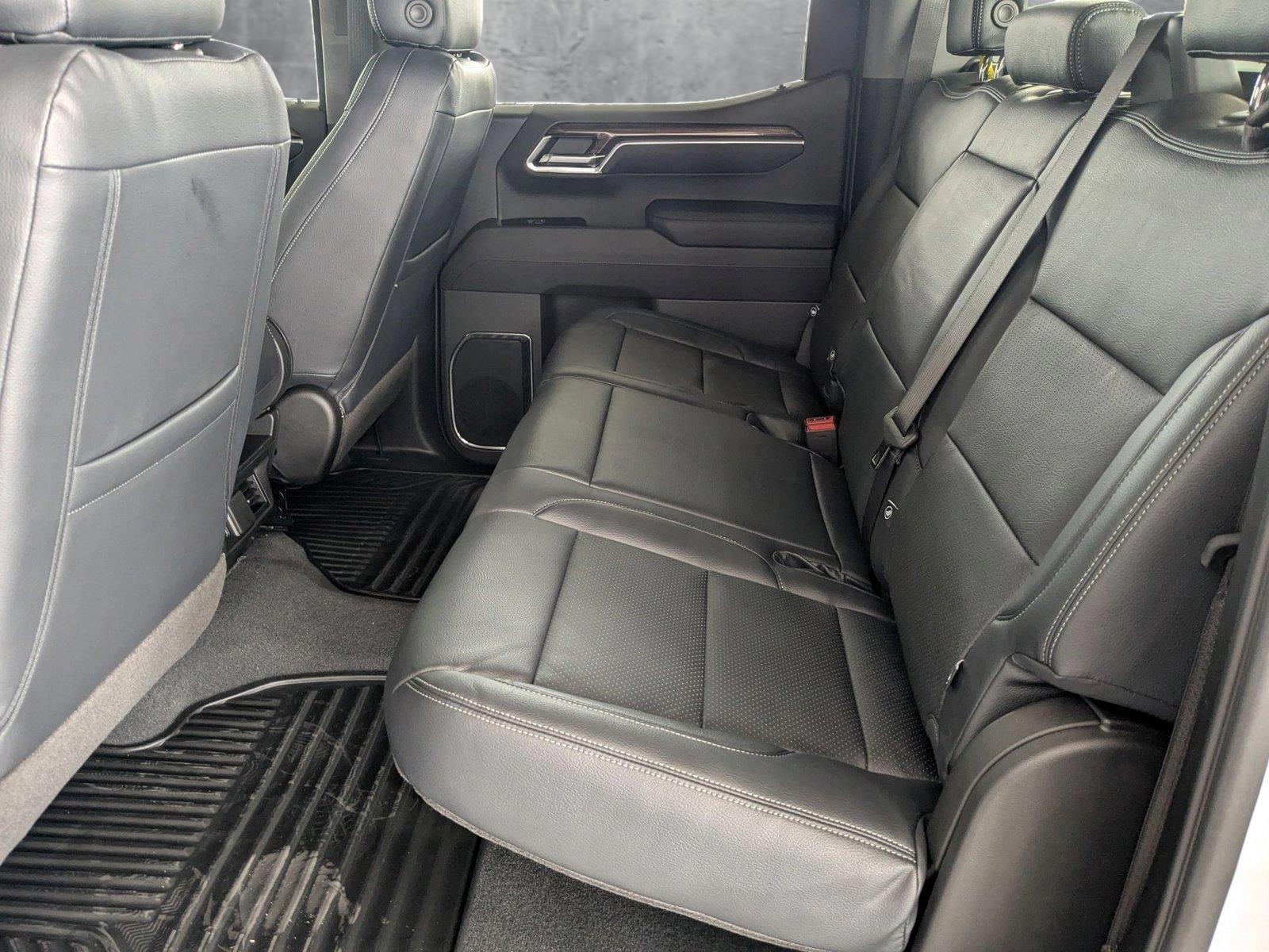 2025 Chevrolet Silverado 1500 Vehicle Photo in PEMBROKE PINES, FL 33024-6534