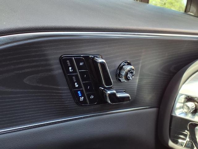 2025 Cadillac LYRIQ Vehicle Photo in TAMPA, FL 33612-3404