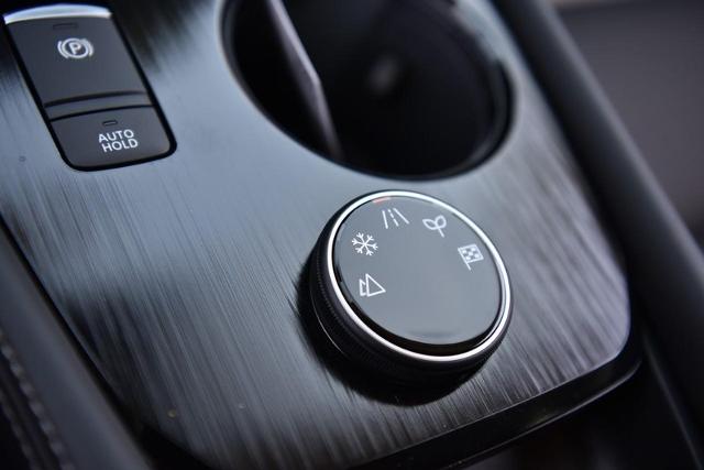 2025 Nissan Rogue Vehicle Photo in Ballwin, MO 63011
