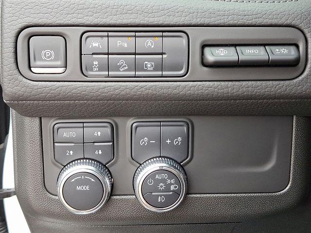 2024 GMC Yukon XL Vehicle Photo in DANBURY, CT 06810-5034