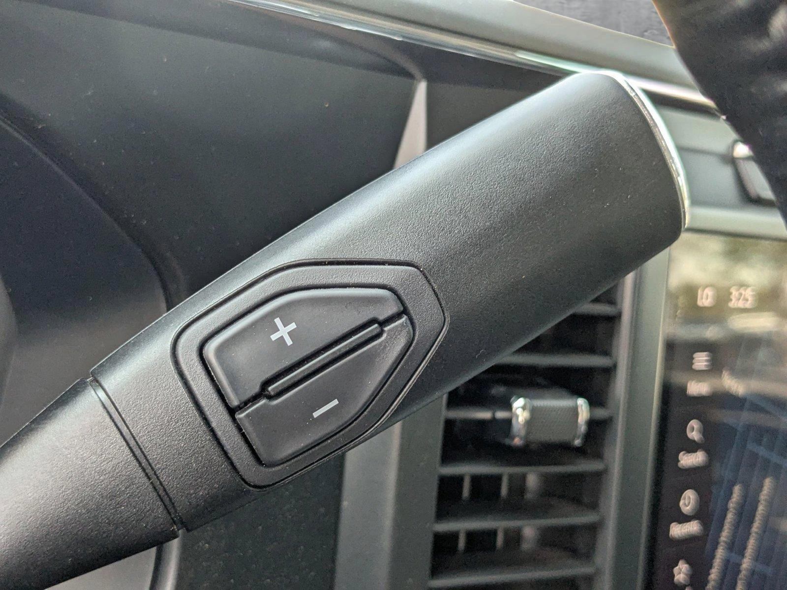 2024 Ford Super Duty F-250 SRW Vehicle Photo in St. Petersburg, FL 33713