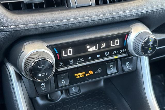 2022 Toyota RAV4 Vehicle Photo in ELK GROVE, CA 95757-8703