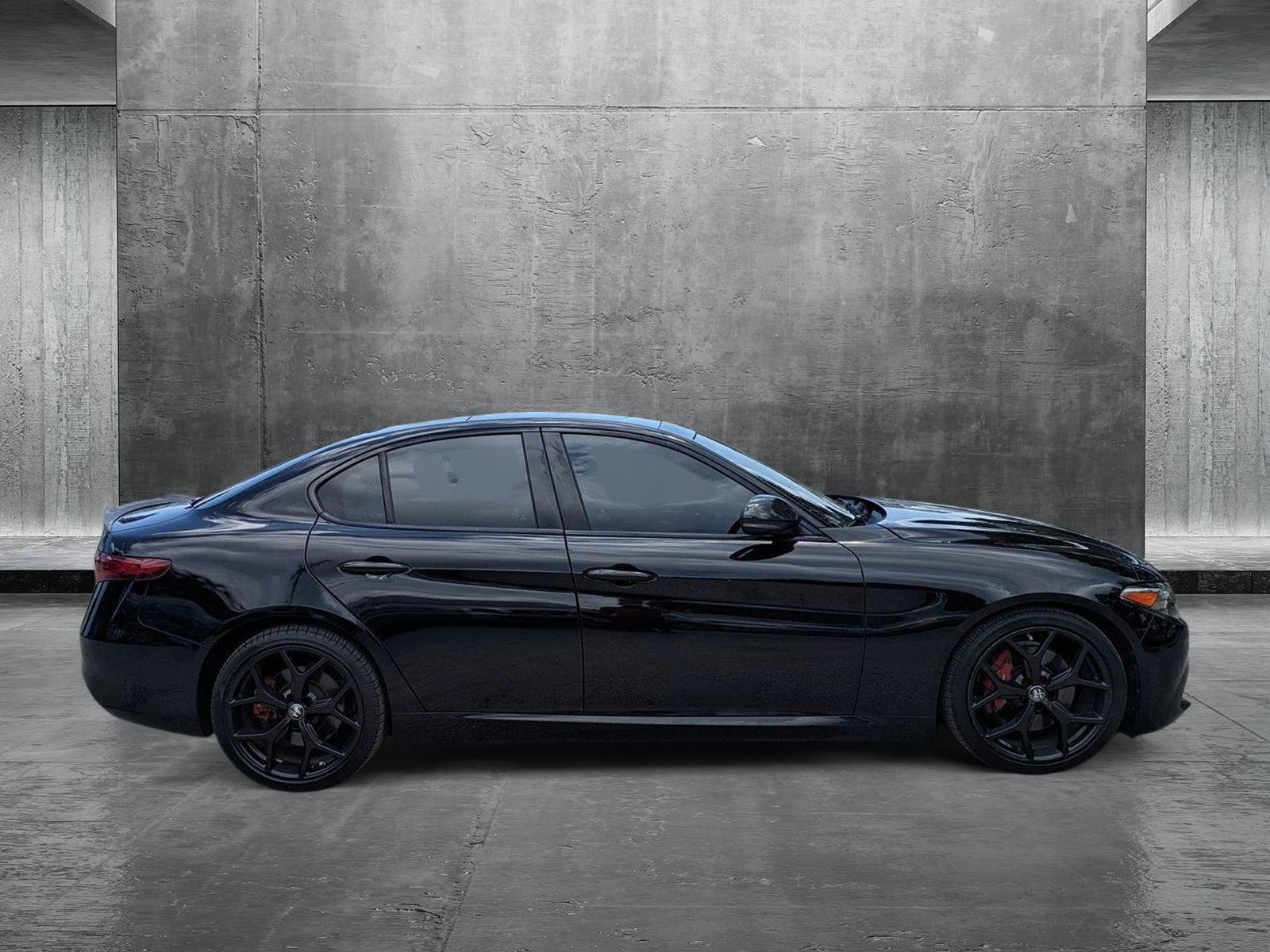 2020 Alfa Romeo Giulia Vehicle Photo in GREENACRES, FL 33463-3207