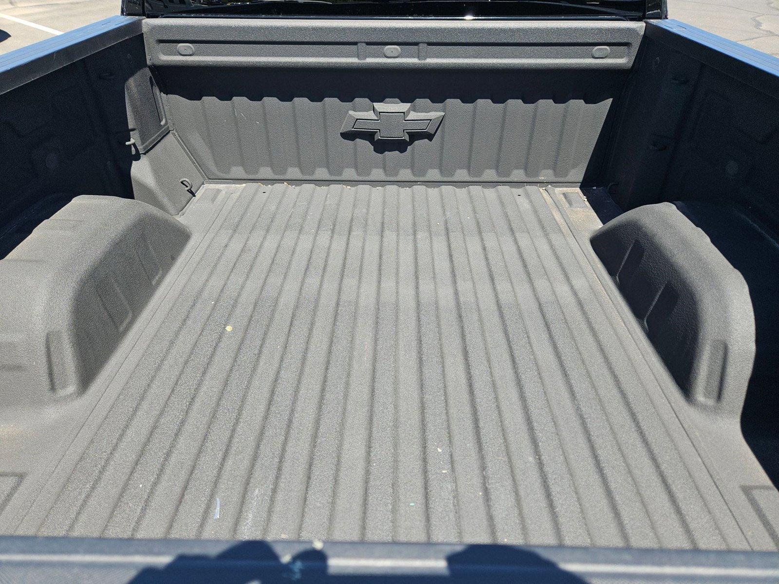 2022 Chevrolet Silverado 1500 Vehicle Photo in GILBERT, AZ 85297-0446