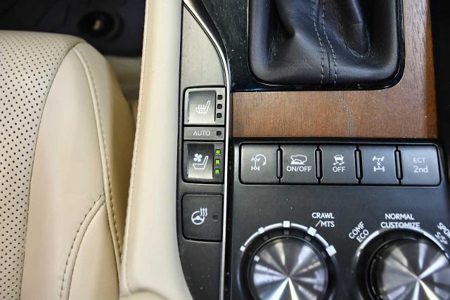 2016 Lexus LX 570 Vehicle Photo in DALLAS, TX 75235