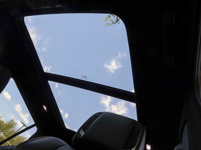 2022 Cadillac Escalade Vehicle Photo in Dallas, TX 75209