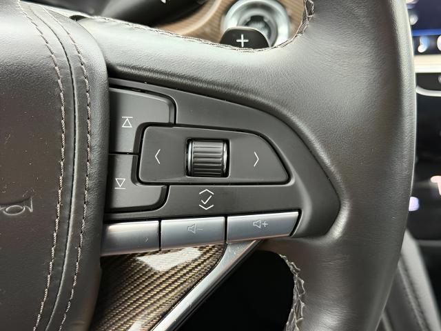 2024 Cadillac XT6 Vehicle Photo in MADISON, WI 53713-3220