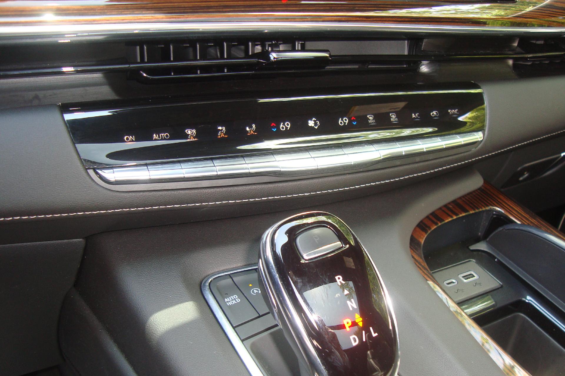 2023 Cadillac Escalade Vehicle Photo in PORTSMOUTH, NH 03801-4196