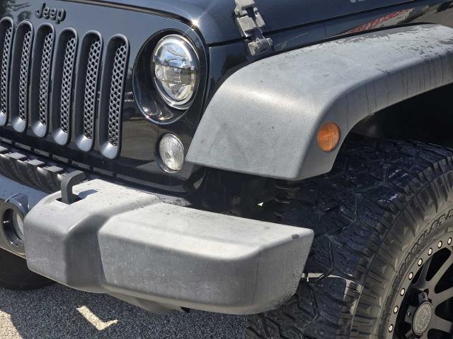 2017 Jeep Wrangler Vehicle Photo in DENTON, TX 76210-9321