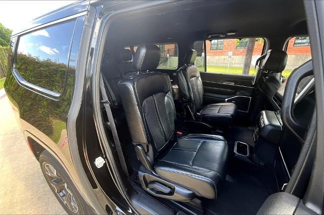 2023 Jeep Wagoneer L Vehicle Photo in Houston, TX 77007