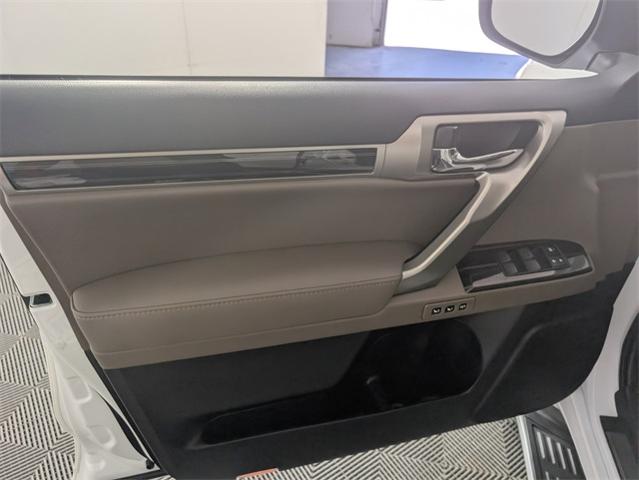 2020 Lexus GX 460 Vehicle Photo in ENGLEWOOD, CO 80113-6708