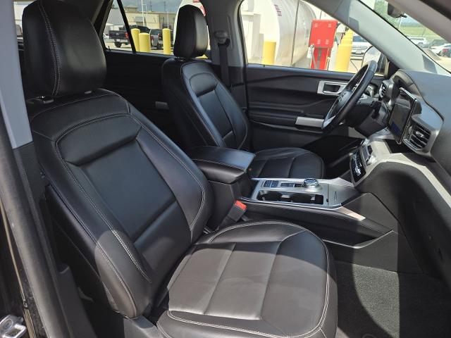 2023 Ford Explorer Vehicle Photo in Weatherford, TX 76087