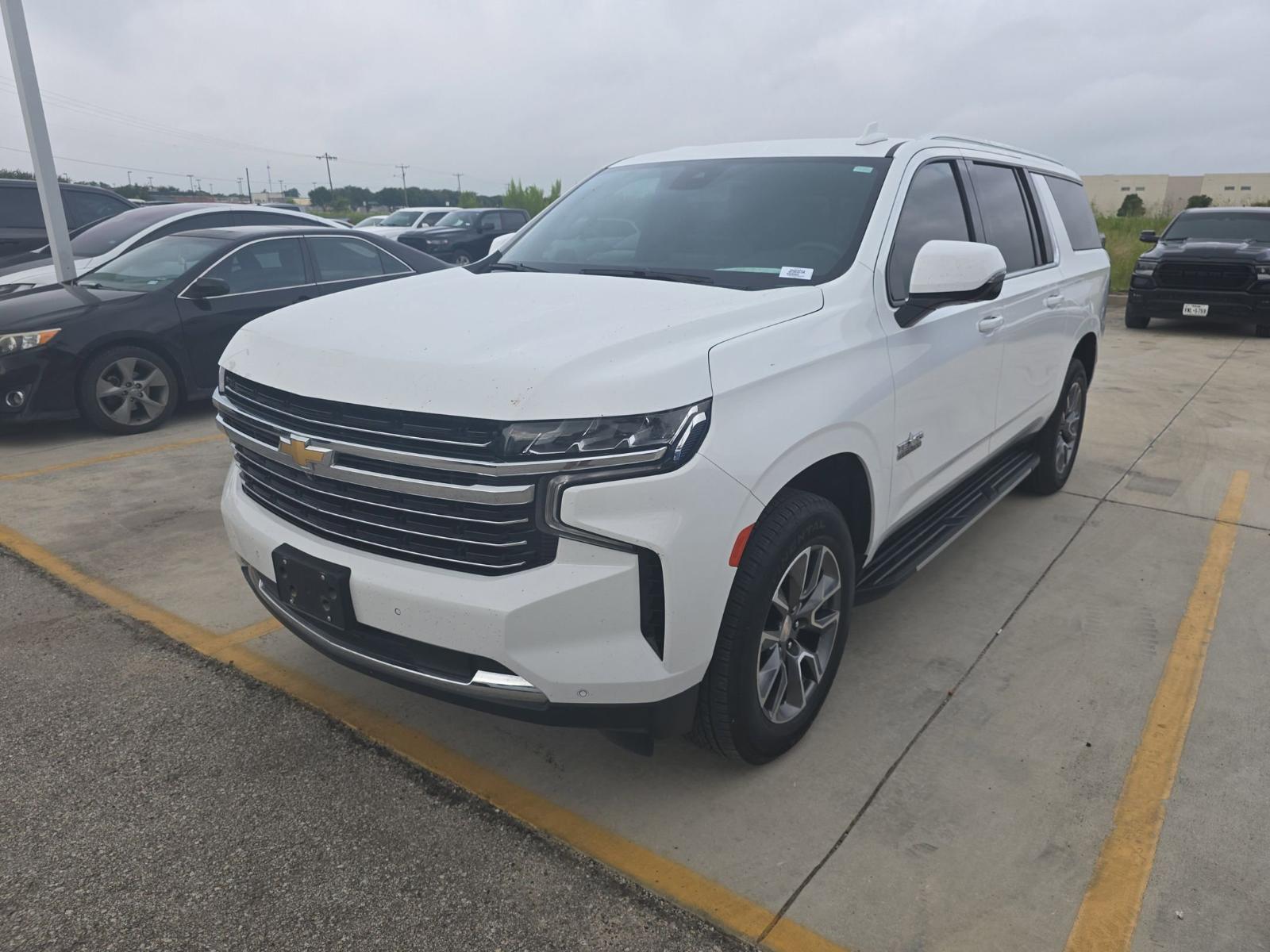 2023 Chevrolet Suburban Vehicle Photo in Seguin, TX 78155