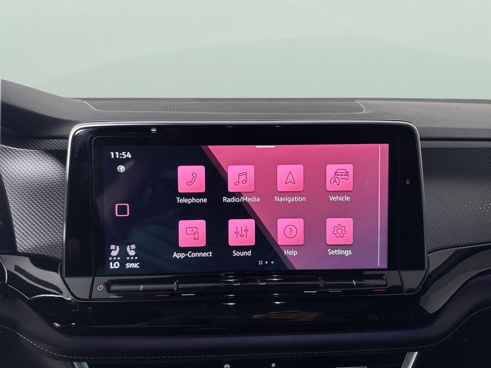 2024 Volkswagen Atlas Cross Sport Vehicle Photo in Georgetown, TX 78626