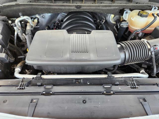 2023 GMC Yukon XL Vehicle Photo in DENTON, TX 76210-9321
