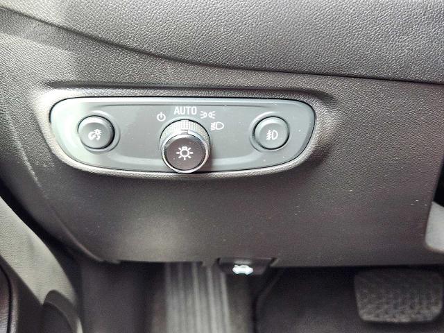 2023 Chevrolet Equinox Vehicle Photo in DENTON, TX 76210-9321