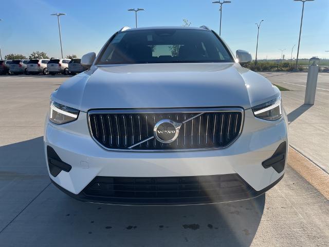 2025 Volvo XC40 Vehicle Photo in Grapevine, TX 76051