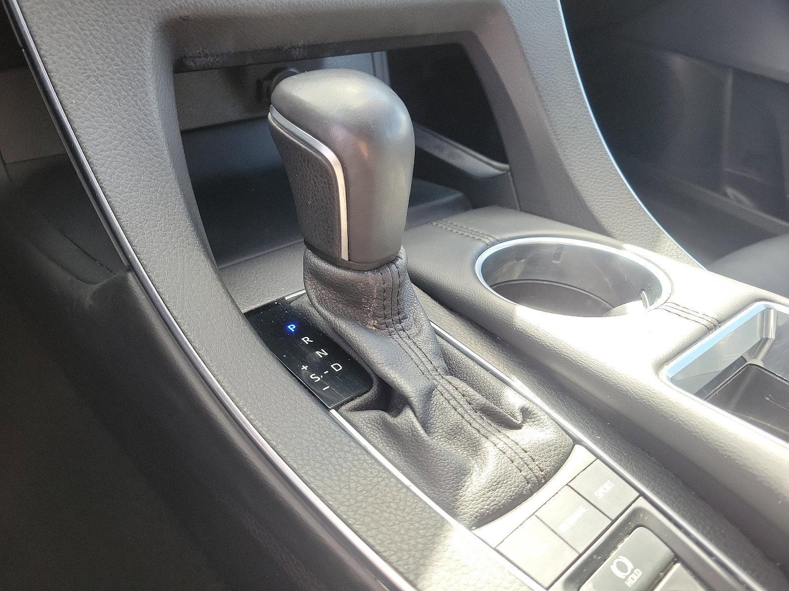 2022 Toyota Avalon Vehicle Photo in Trevose, PA 19053