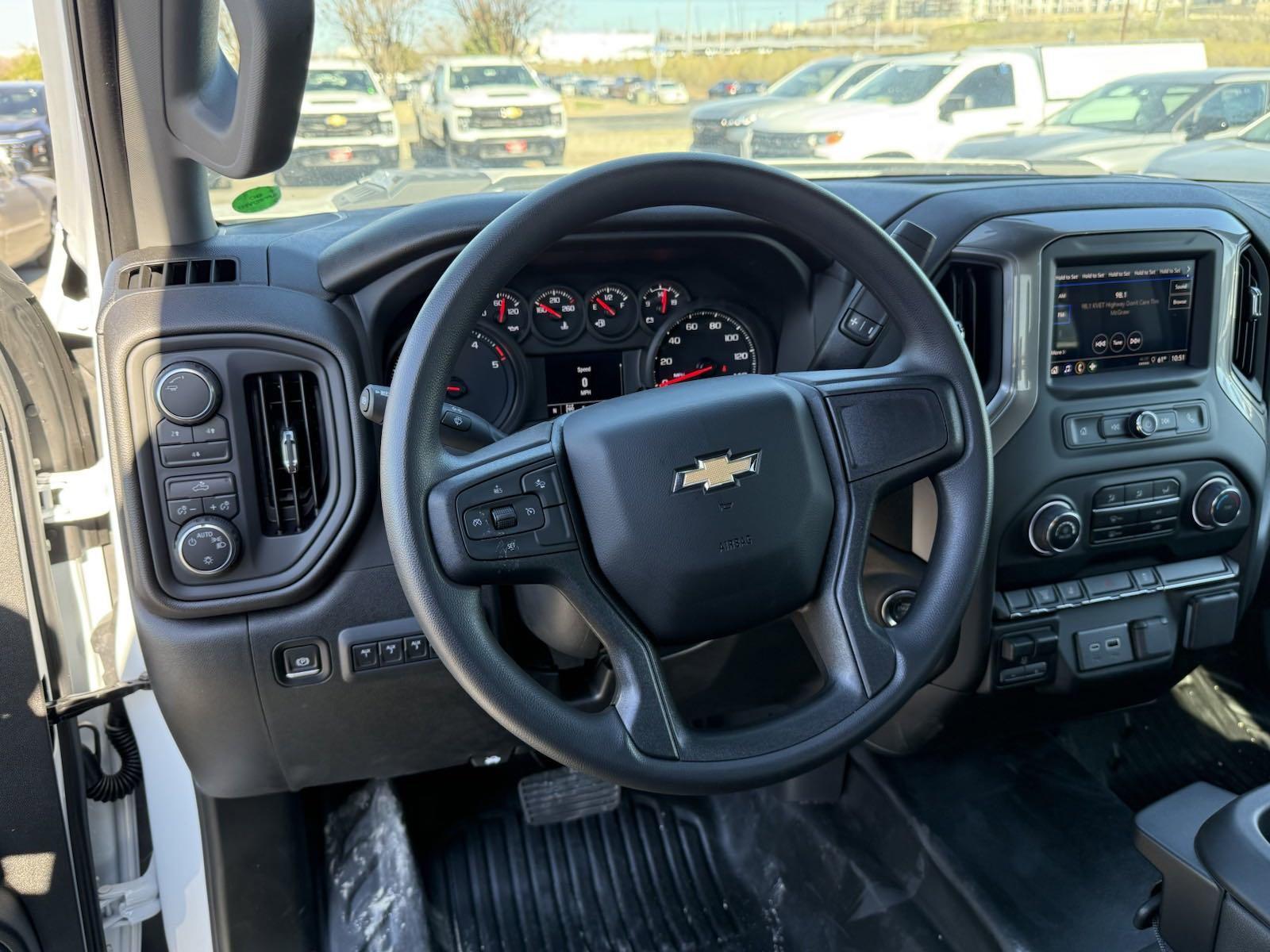 2024 Chevrolet Silverado 3500 HD Vehicle Photo in GEORGETOWN, TX 78626-7508